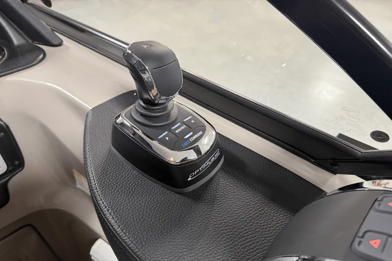 Slide: The Image of Premier 270 S-SERIES 2021 - 50