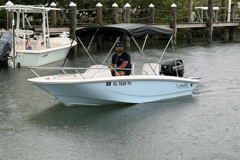 The Image of Boston Whaler 130 Super Sport 2024 - 0