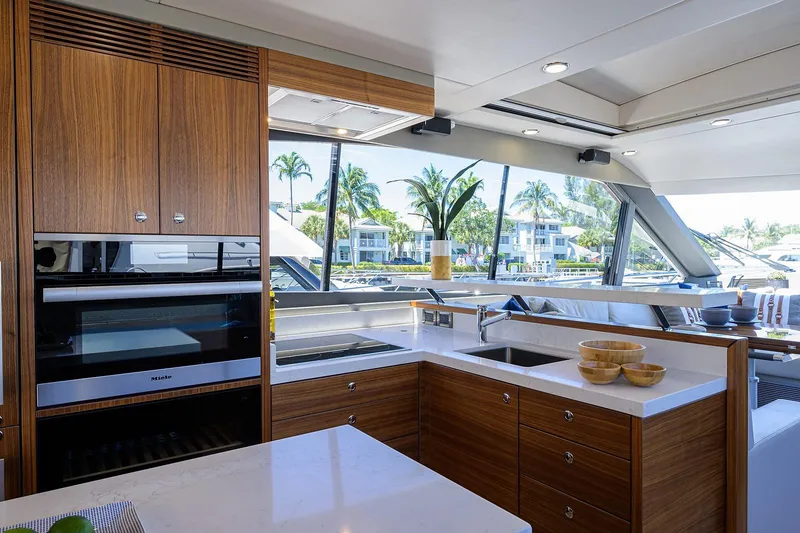 Slide: The Image of Luxurious kitchen on the 2020 Maritimo X60 yacht. - 14