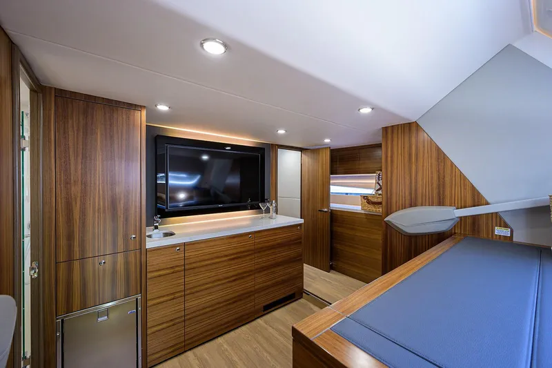 Slide: The Image of Luxurious interior of the 2020 Maritimo X60 yacht. - 43