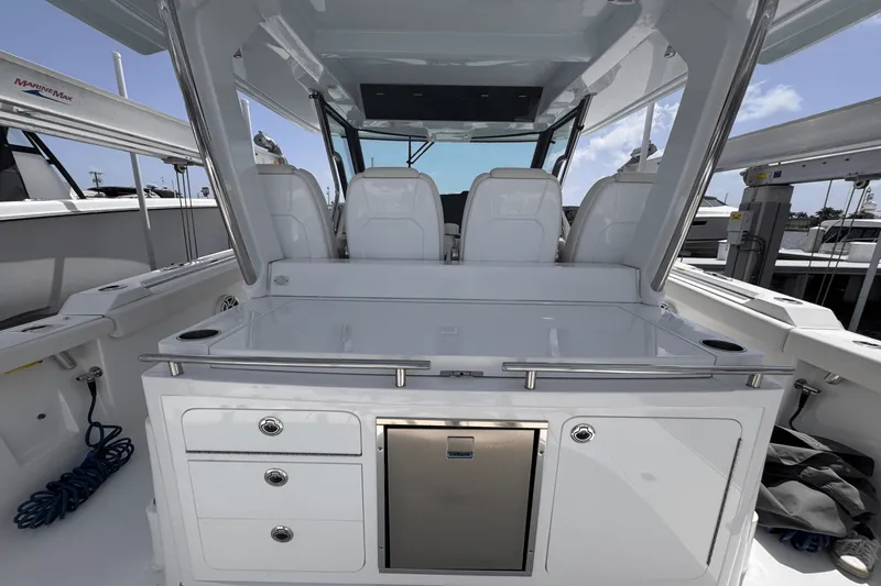 Slide: The Image of Bertram 39CC 2023 - 18