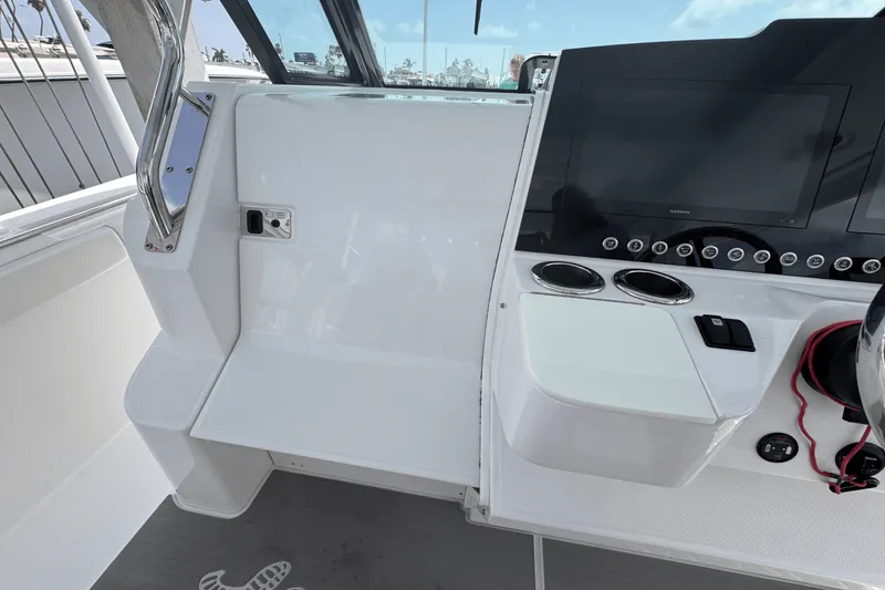 Slide: The Image of Bertram 39CC 2023 - 31