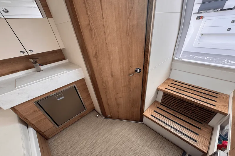 Slide: The Image of Bertram 39CC 2023 - 38