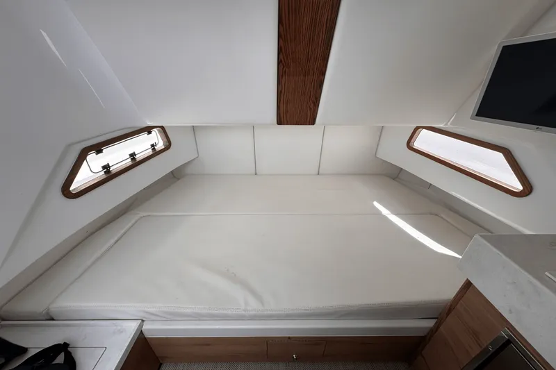 Slide: The Image of Bertram 39CC 2023 - 42