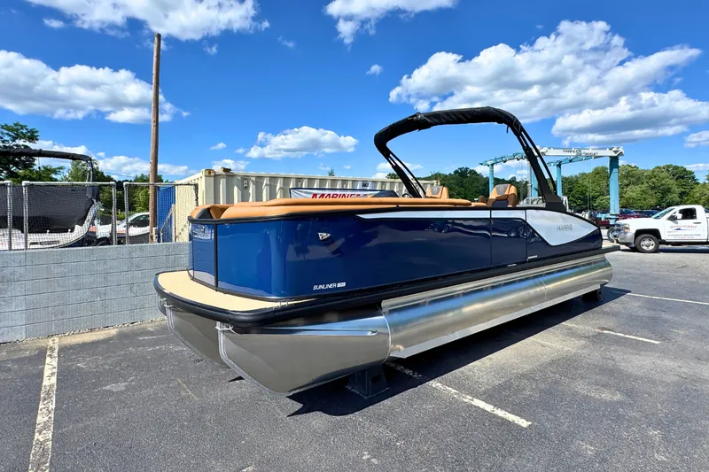 Slide: The Image of Harris Sunliner 250 2026 - 1