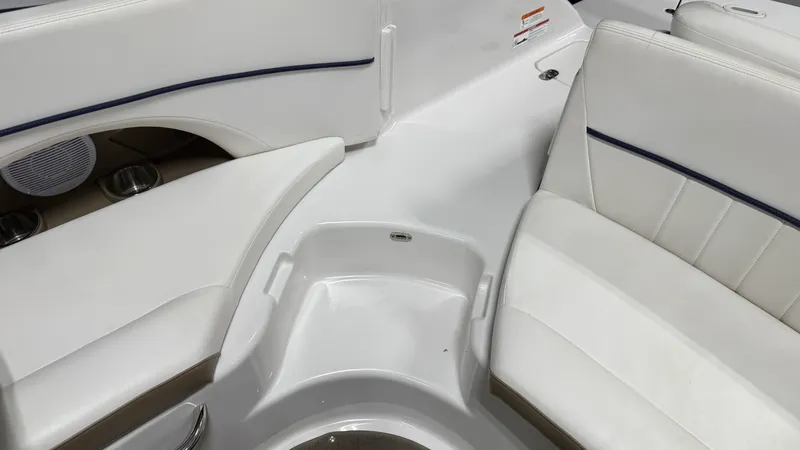 Slide: The Image of Four Winns 224 FUNSHIP 2007 - 29