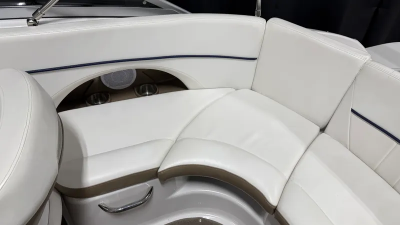 Slide: The Image of Four Winns 224 FUNSHIP 2007 - 24
