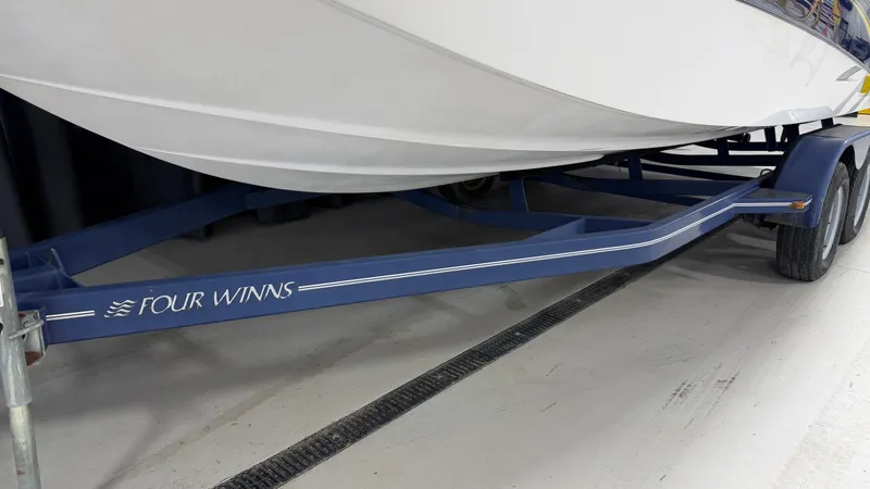 Slide: The Image of Four Winns 224 FUNSHIP 2007 - 83