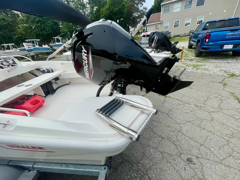 Slide: The Image of Boston Whaler 160 Super Sport 2026 - 1