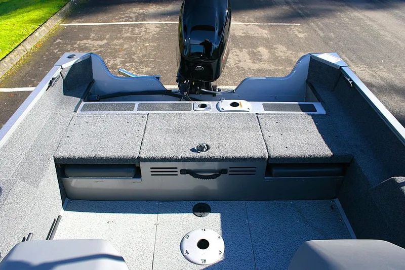 Slide: The Image of Lowe Boats FS 1625 2026 - 8