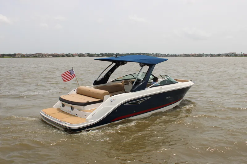 Slide: The Image of Sea Ray SLX 280 2020 - 4