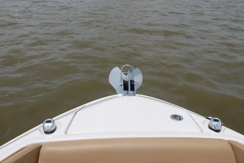Slide: The Image of Sea Ray SLX 280 2020 - 37