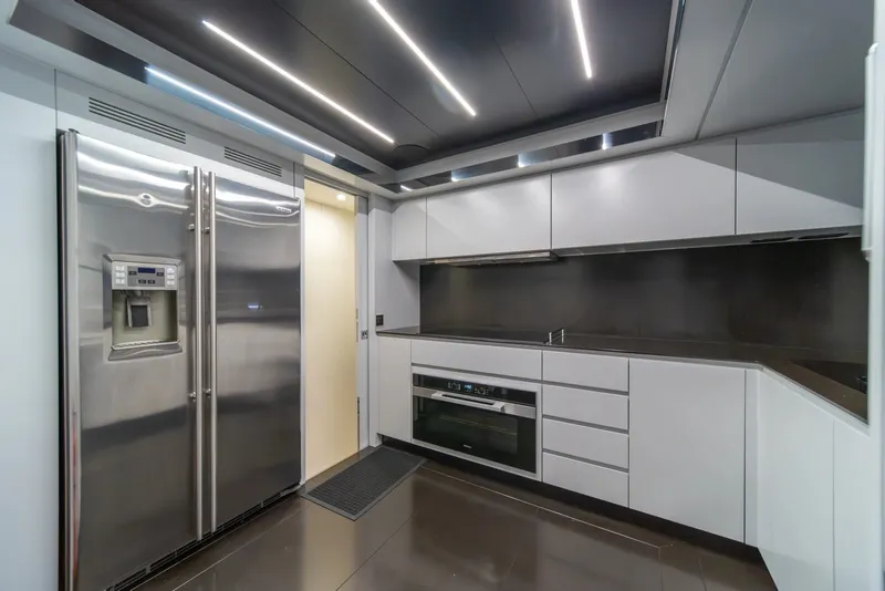Slide: The Image of Riva 110 Dolcevita 2021 - 46