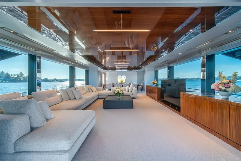 Slide: The Image of Riva 110 Dolcevita 2021 - 51