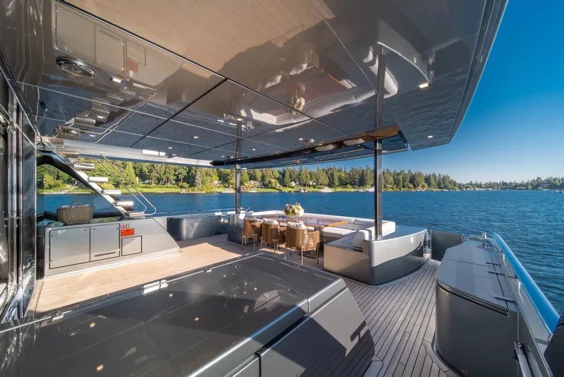 Slide: The Image of Riva 110 Dolcevita 2021 - 43