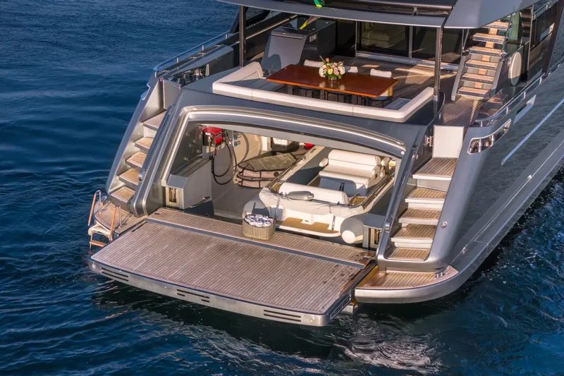 Slide: The Image of Riva 110 Dolcevita 2021 - 22