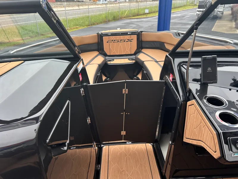 Slide: The Image of Yamaha 255XD 2026 - 21