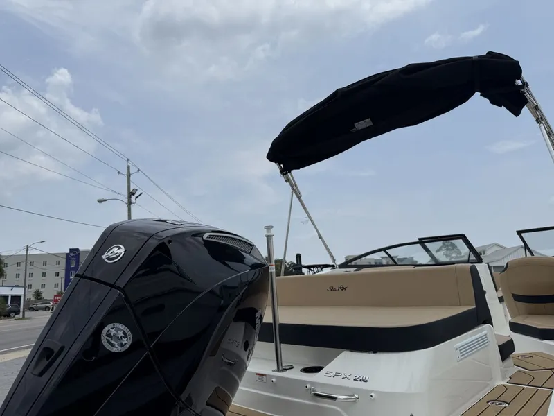 Slide: The Image of Sea Ray SPX 210 Outboard 2026 - 8