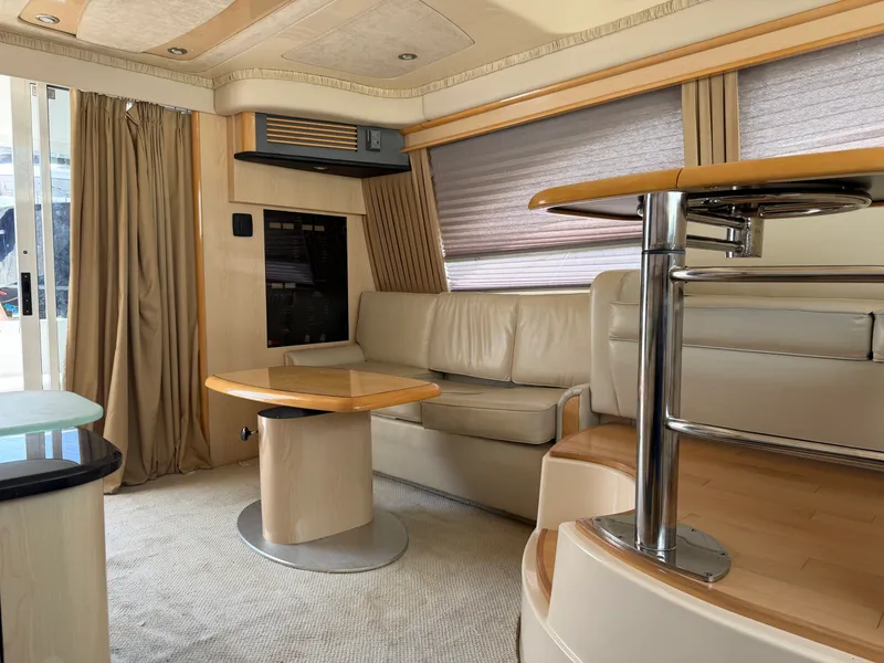 Slide: The Image of Sea Ray 420 Sedan Bridge 2004 - 15