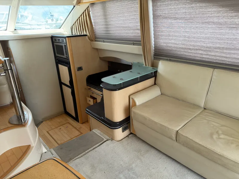 Slide: The Image of Sea Ray 420 Sedan Bridge 2004 - 16