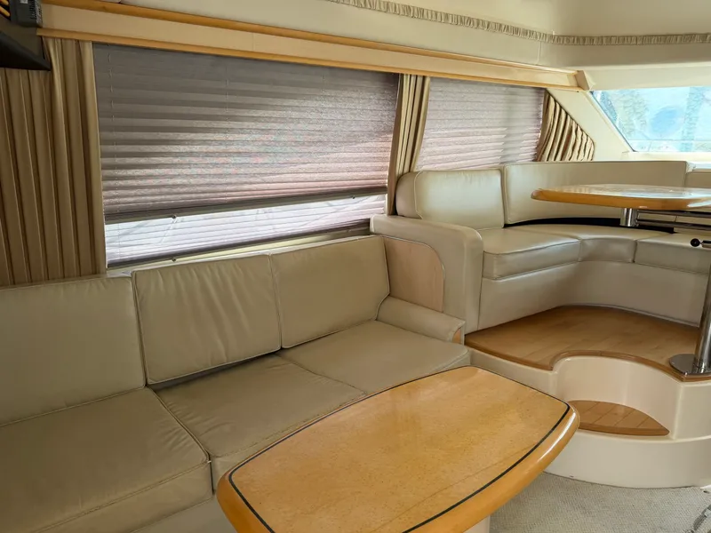 Slide: The Image of Sea Ray 420 Sedan Bridge 2004 - 17