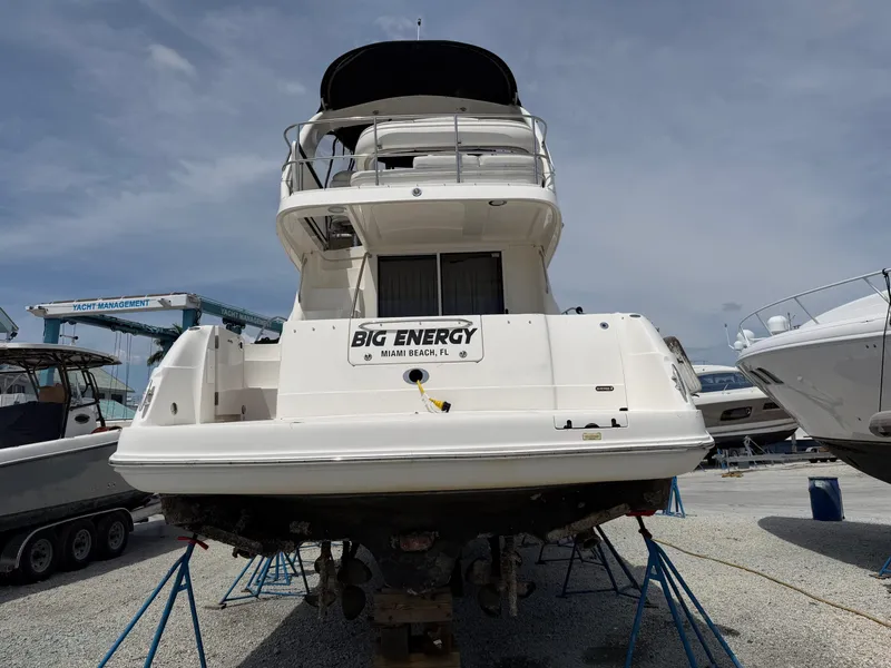 Slide: The Image of Sea Ray 420 Sedan Bridge 2004 - 22