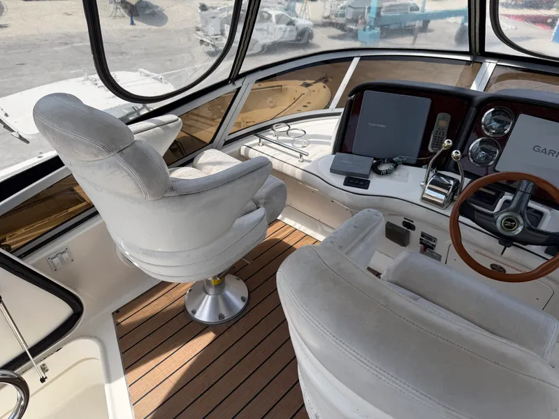 Slide: The Image of Sea Ray 420 Sedan Bridge 2004 - 32