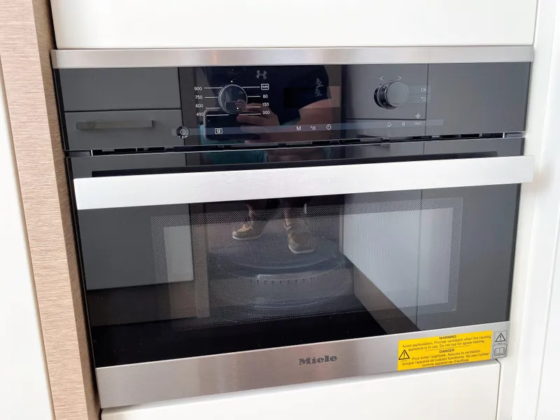 Slide: The Image of Prestige 520 S 2025 model built-in stainless steel oven with digital controls. - 9