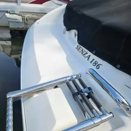 Slide: The Image of Azure "Breaking Wake" Bow Rider 186 Sensa 2009 - 1
