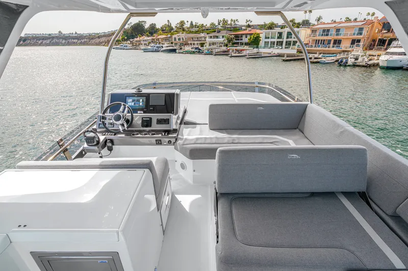 Slide: The Image of Galeon 500 FLY 2024 - 67