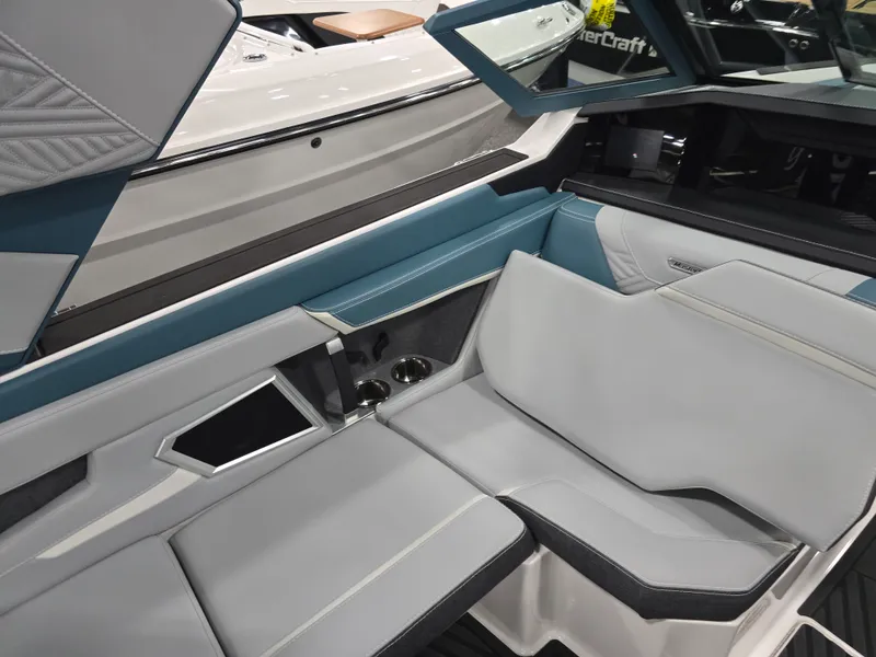 Slide: The Image of Mastercraft XSTAR 2025 - 101