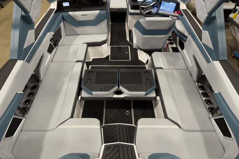 Slide: The Image of Mastercraft XSTAR 2025 - 29