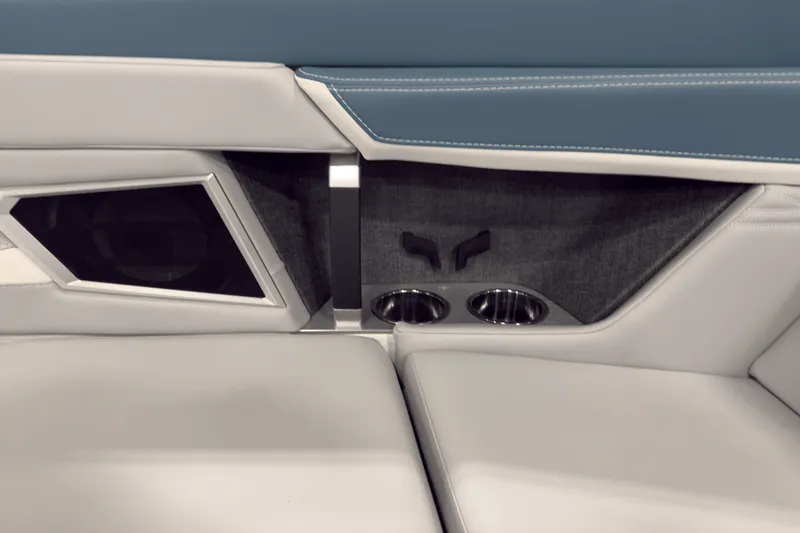 Slide: The Image of Mastercraft XSTAR 2025 - 38