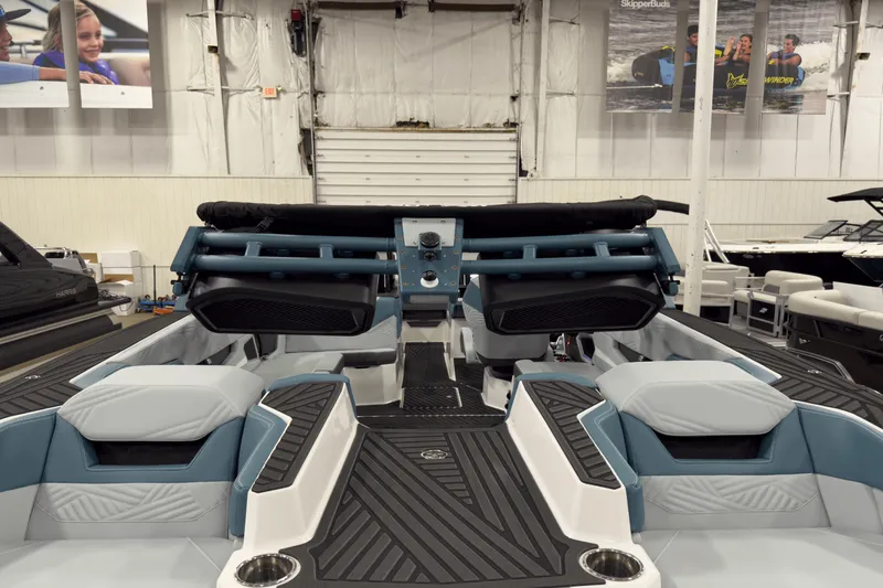 Slide: The Image of Mastercraft XSTAR 2025 - 66