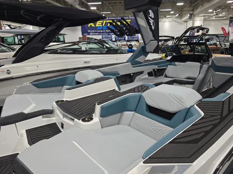 Slide: The Image of Mastercraft XSTAR 2025 - 69
