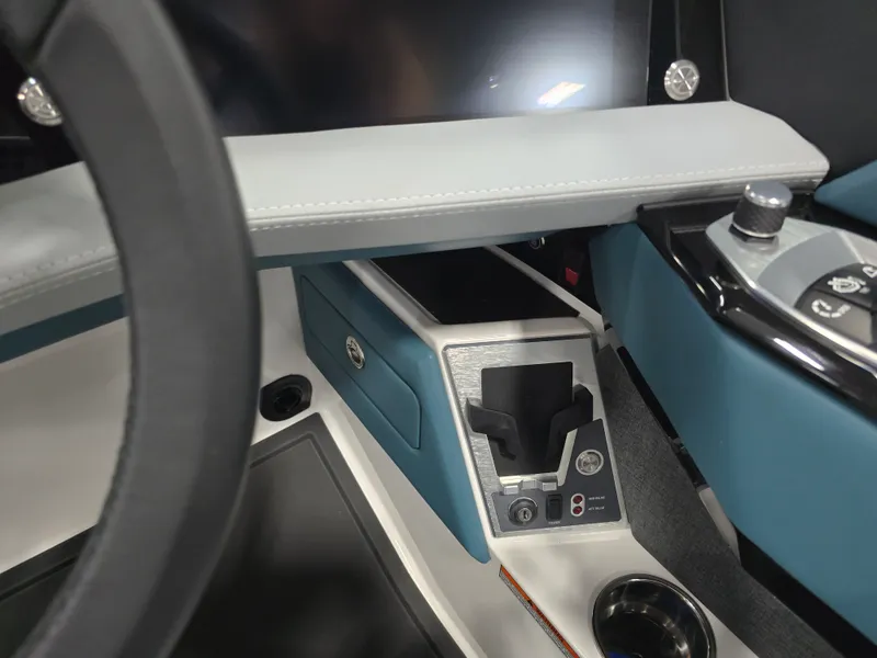 Slide: The Image of Mastercraft XSTAR 2025 - 96