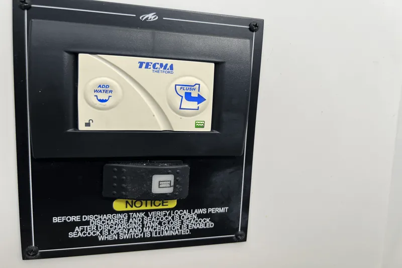 Slide: The Image of Monterey 385 SUPER SPORT 2022 - 27