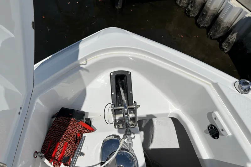 Slide: The Image of Monterey 385 SUPER SPORT 2022 - 33