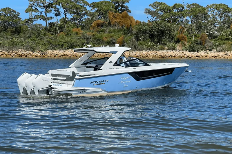 Slide: The Image of Monterey 385 SUPER SPORT 2022 - 6