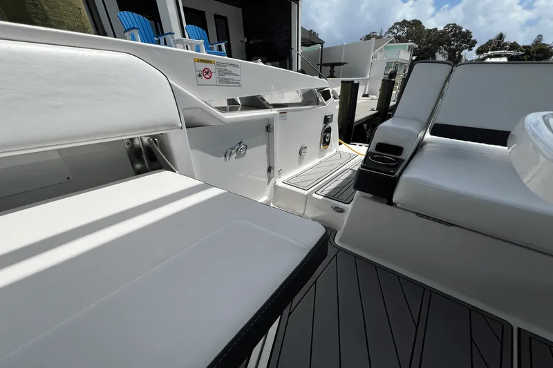 Slide: The Image of Monterey 385 SUPER SPORT 2022 - 76