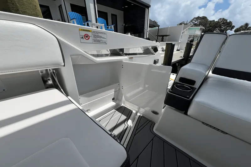 Slide: The Image of Monterey 385 SUPER SPORT 2022 - 77