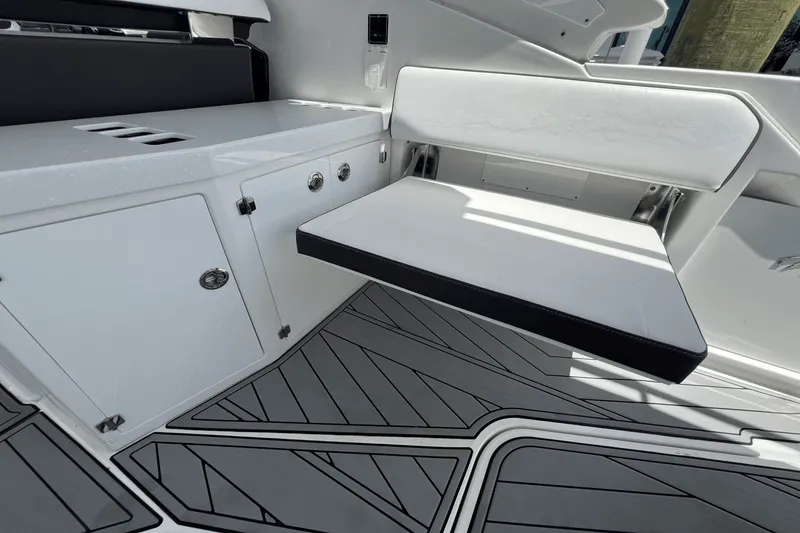 Slide: The Image of Monterey 385 SUPER SPORT 2022 - 83