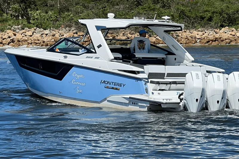 Slide: The Image of Monterey 385 SUPER SPORT 2022 - 9