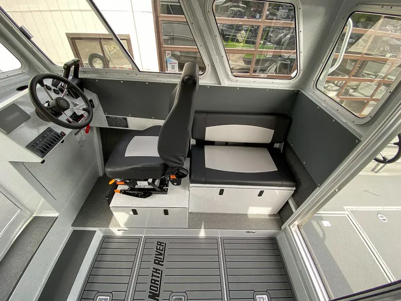 Slide: The Image of North River 2500S WT 2026 - 14