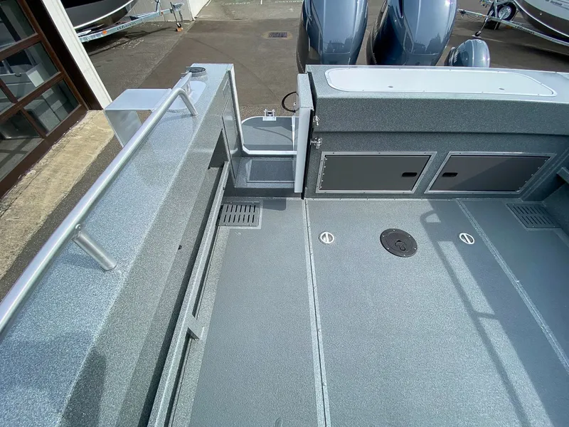 Slide: The Image of North River 2500S WT 2026 - 21