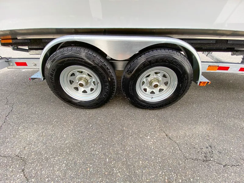 Slide: The Image of North River 2500S WT 2026 - 24