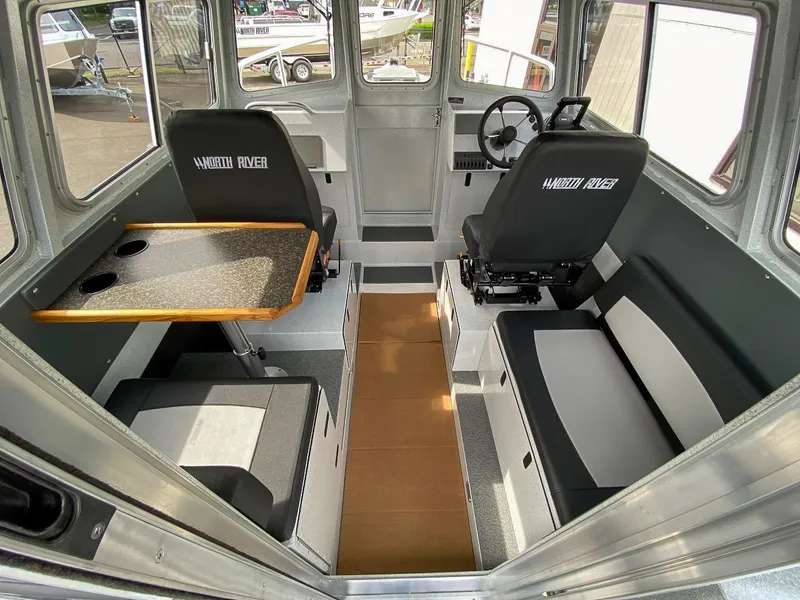 Slide: The Image of North River 2500S WT 2026 - 8