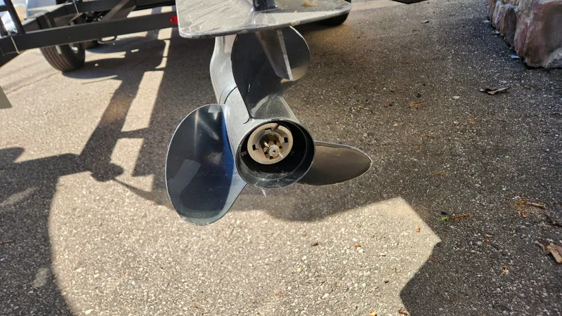 Slide: The Image of Tahoe 228 SPORT 2020 - 6