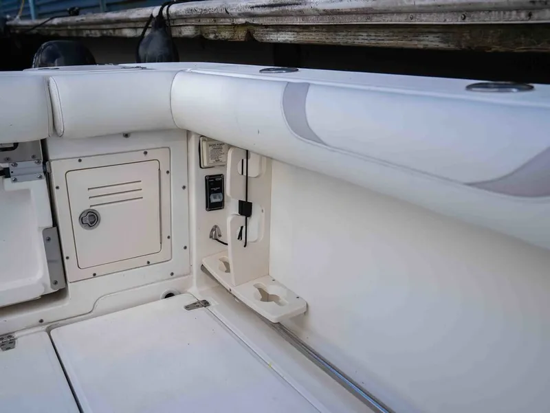 Slide: The Image of Boston Whaler 255 CONQUEST 2008 - 11