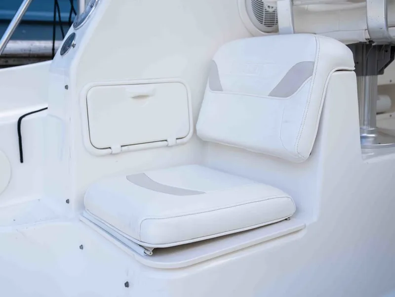 Slide: The Image of Boston Whaler 255 CONQUEST 2008 - 14